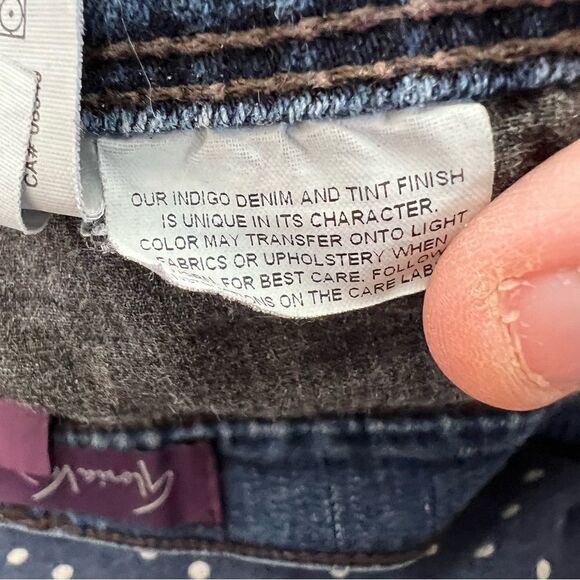 Gloria, Vanderbelt, Missy, size 16, straight leg, five pocket denim jeans - Picture 6 of 7